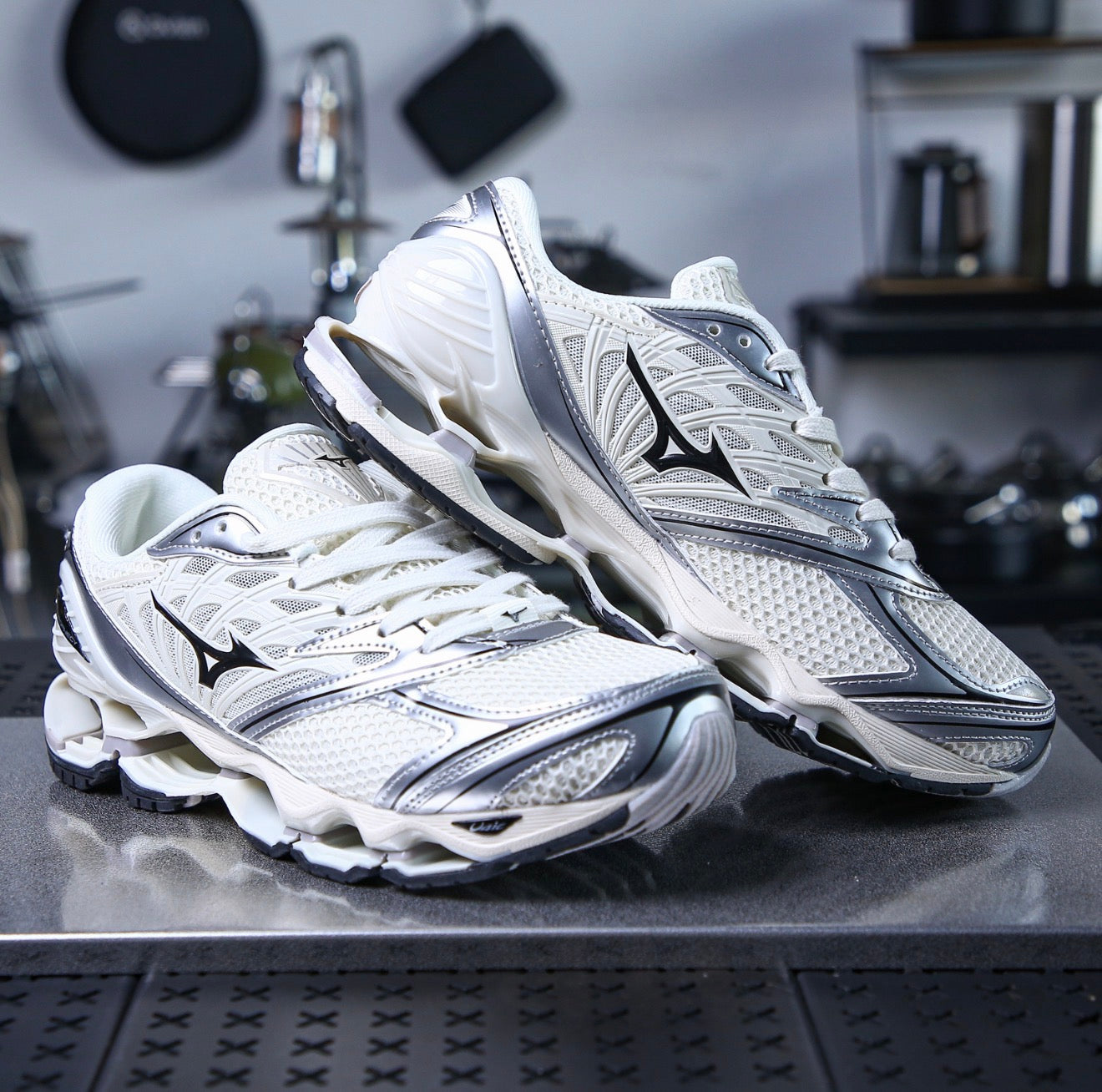 Mizuno Wave Prophecy