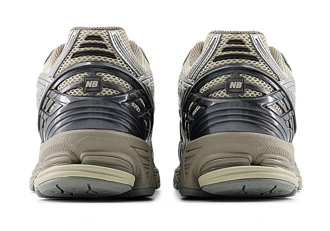 New Balance 1906R Silver Tan