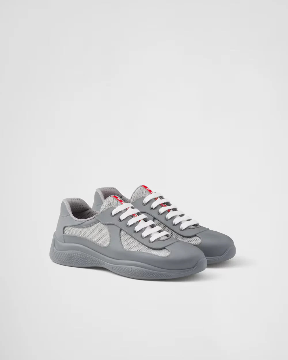 PRADA America’s Cup Gris