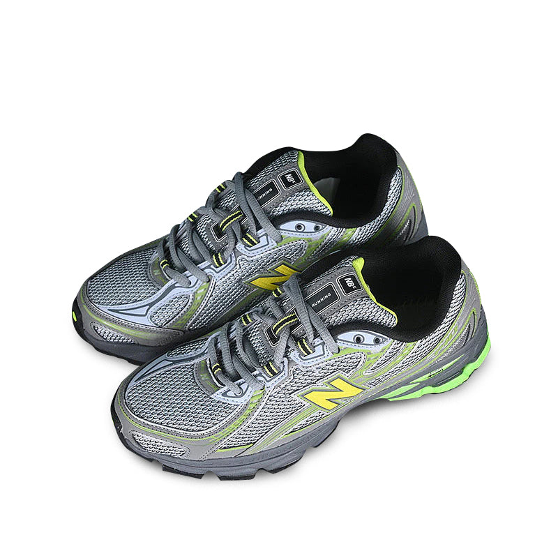 New Balance 740 GREEN