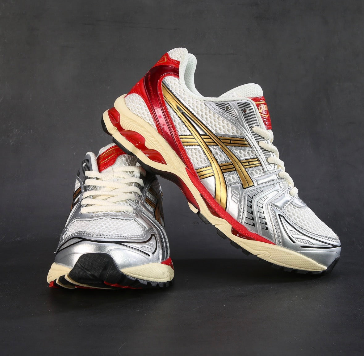 Asics GEL Kayano Red