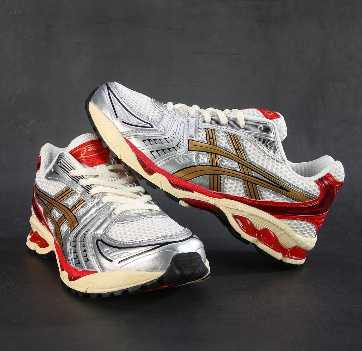 Asics GEL Kayano Red