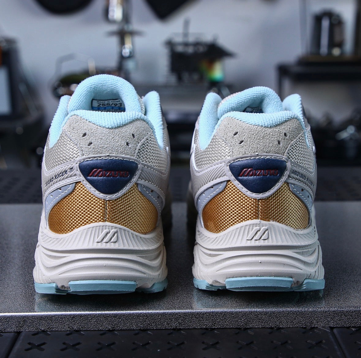 Mizuno
