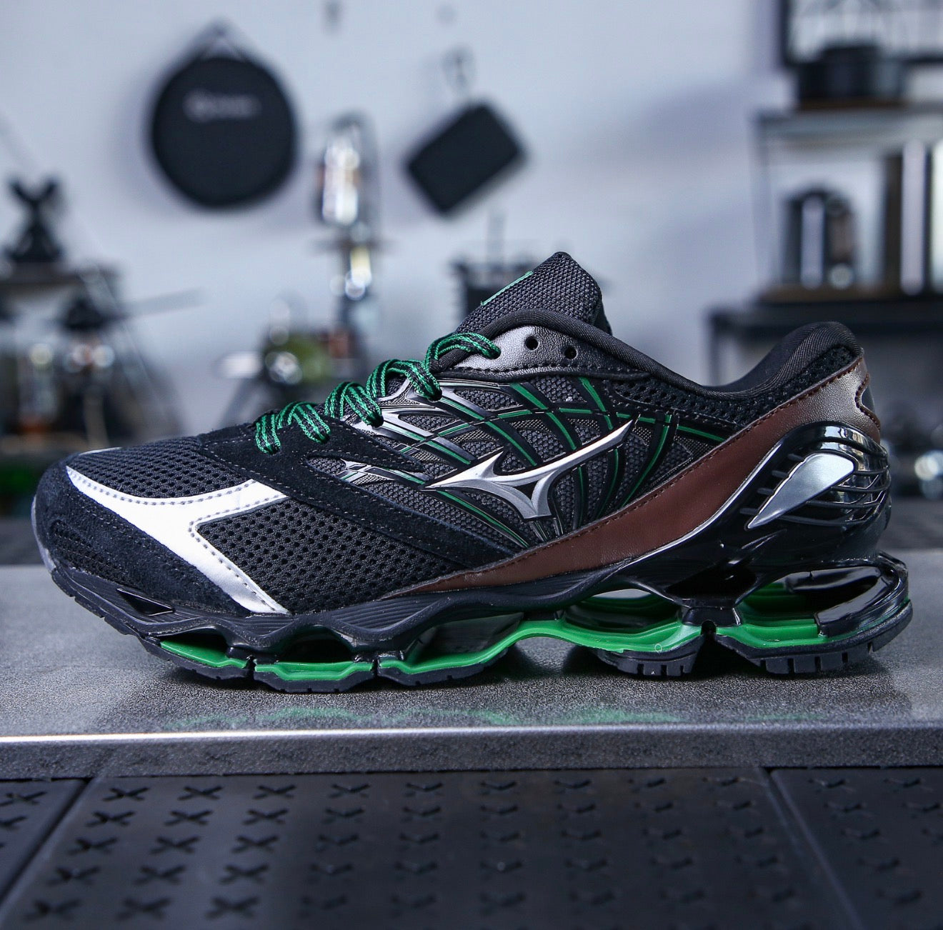 Mizuno Wave Prophecy