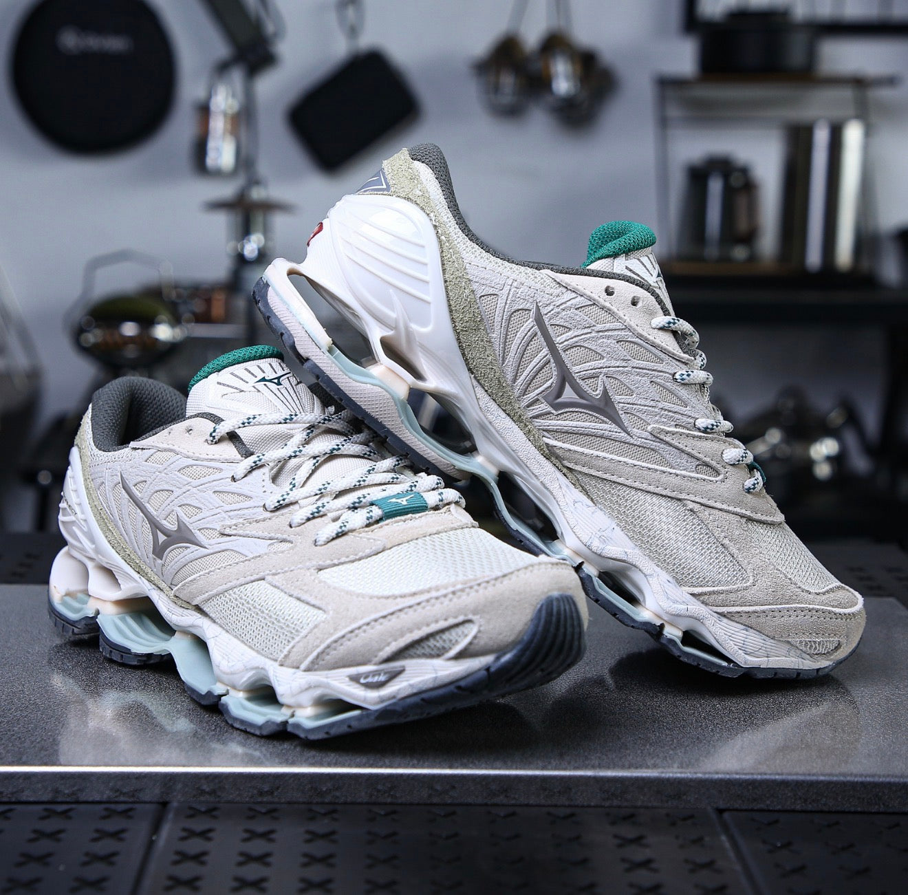 Mizuno Wave Prophecy
