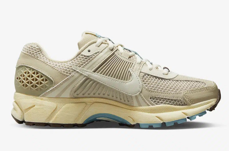 Nike Zoom Vomero 5 Oatmeal