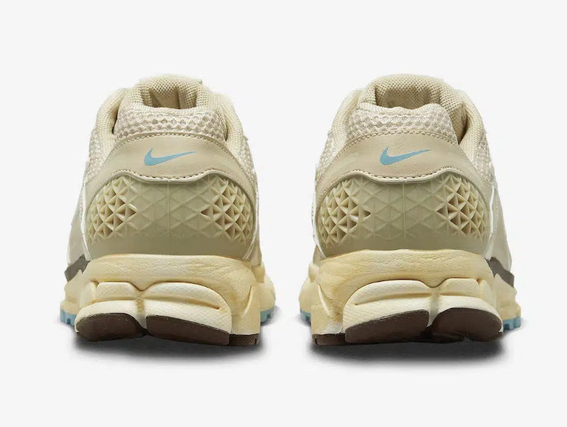 Nike Zoom Vomero 5 Oatmeal