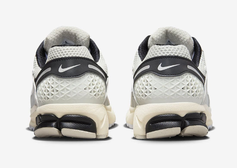 Nike Zoom Vomero 5 Supersonic