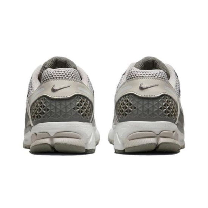Nike Zoom Vomero 5 Iron Ore Flat Pewter