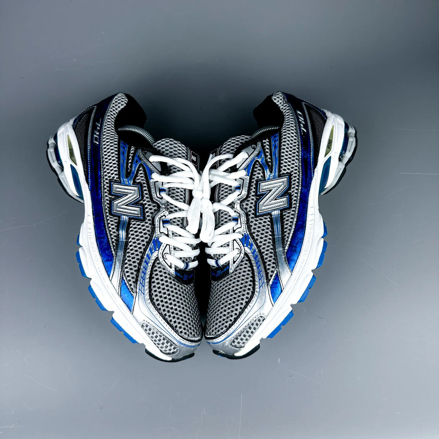 New Balance 740 Blue