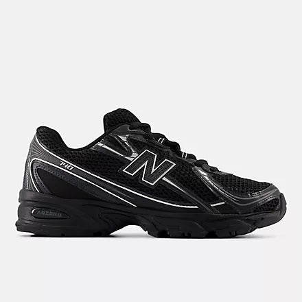 New Balance 740 BLACK